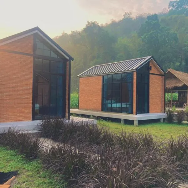 The Maewin Coffee & Cottage Economy Double Room, hotel v destinaci Ban Huai Rin
