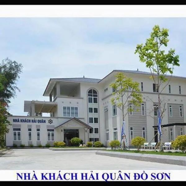 Nha Khach Hai Quan, hotell i Ðố Sơn