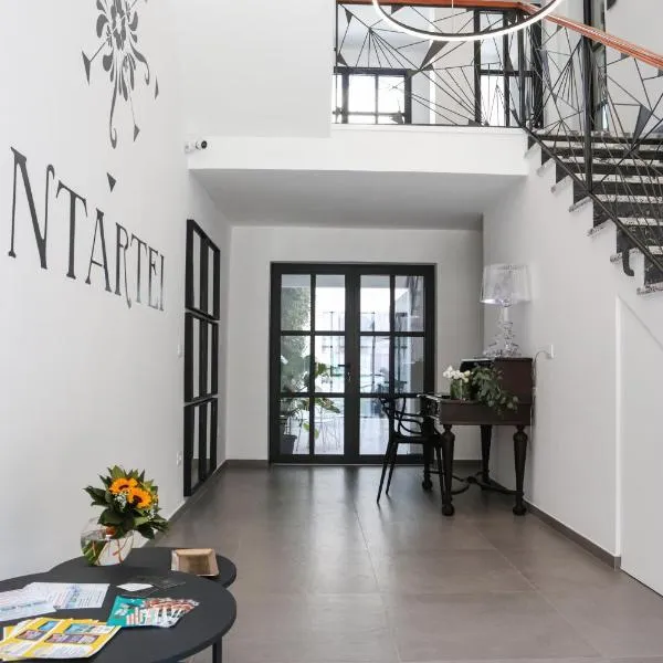 NTARTEI, hotel Matinóban