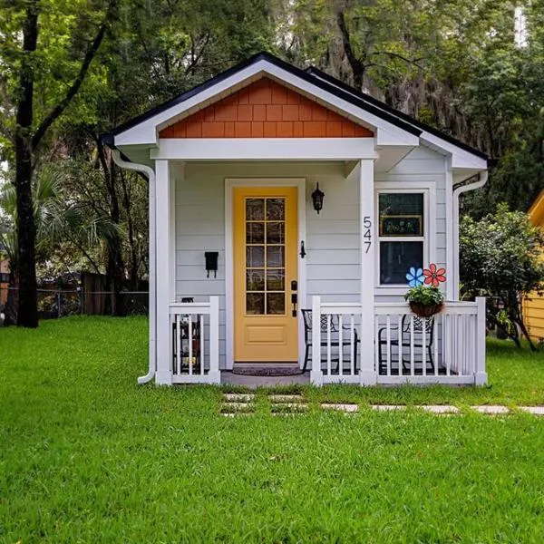 Downtown Tiny Life - Experience Tiny Living!, hotel em Orlando