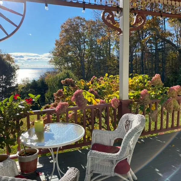 Victorian by the Sea, hotel em Lincolnville