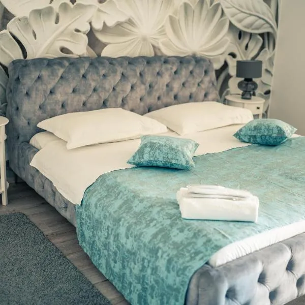 House R&R, hotel in Makarska