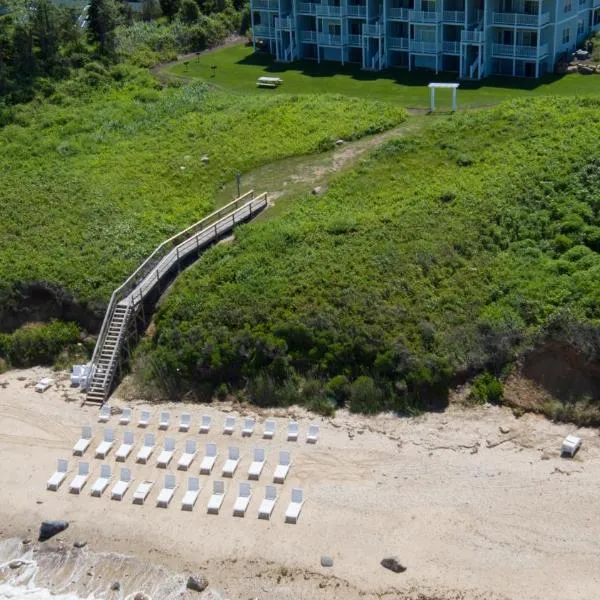 The Cliffside Resort Condominiums, готель у місті East Marion