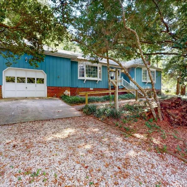 Pine Knoll Nest, hotel in Pine Knoll Shores