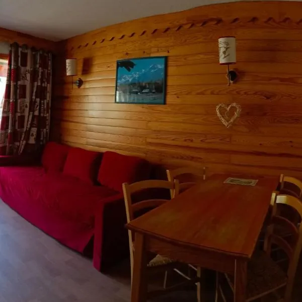 Appartement coeur de station village Saint Francois Longchamp, hotel in Saint-François-Longchamp