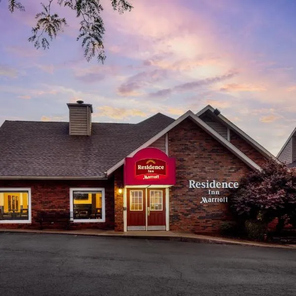 Residence Inn Binghamton, hotel v destinaci Vestal