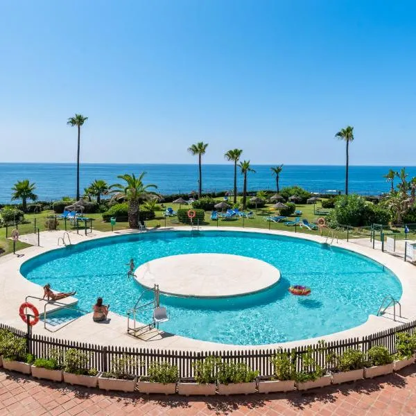 Miraflores Apartments by the Beach Costa Del Sol, hotel di Mijas Costa