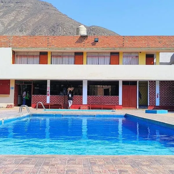 Amachito's Casa Recreacional, hotel en Lima