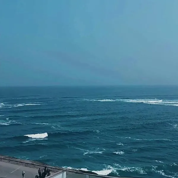 Excelente departamento con vista al Mar - Punta Hermosa, hotel in Punta Hermosa