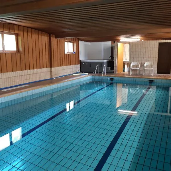 Hotel-Spa & Restaurant Logis Domaine Langmatt, hotel v destinaci Murbach