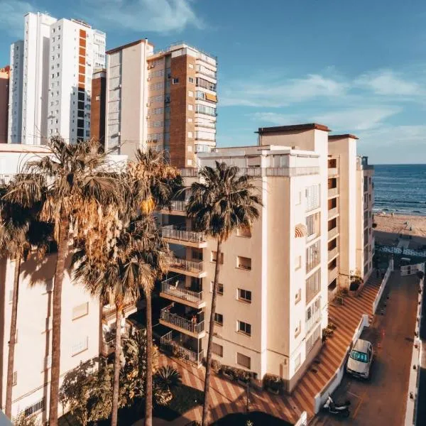 Penthous vue sur mer à Benidorm, hotel a Benidorm