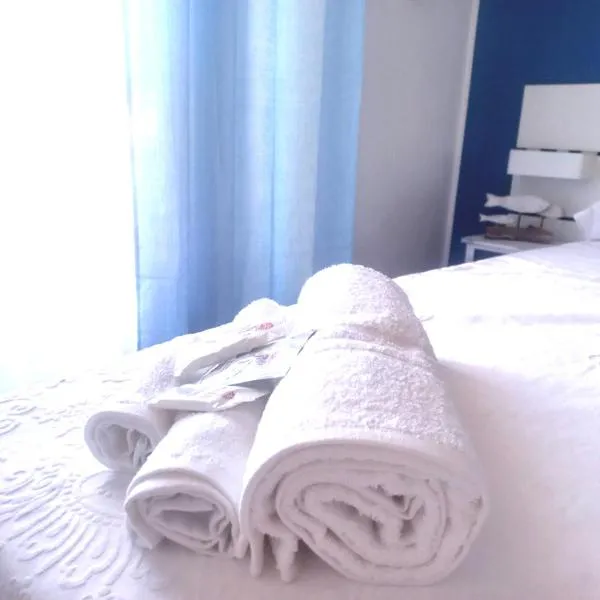 Etrusca shabby chic apartment - Tuscany - Venturina Terme – hotel w mieście Venturina Terme