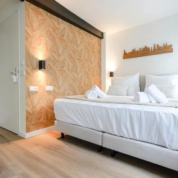 Deluxe 20m2 Canal View, hotel in Delft