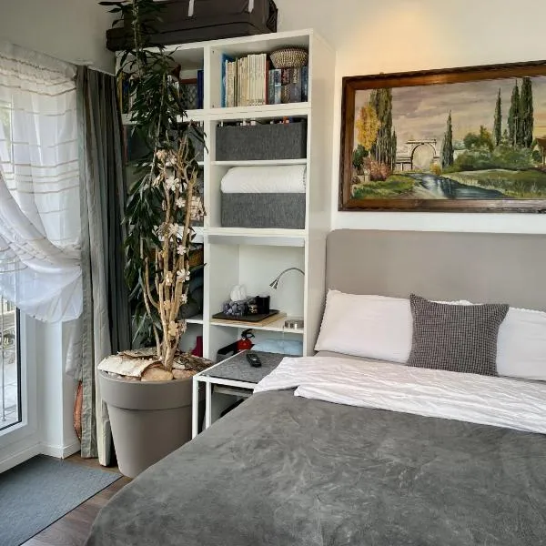 Guest Room in Stuttgart-Nord, hôtel à Stuttgart