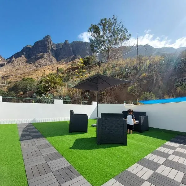 Casa Camino Tamadaba II (bottom home）، فندق في أَغايتي