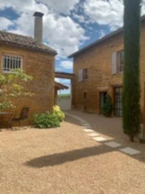 La maison de Fanny, hotel em Jarnioux