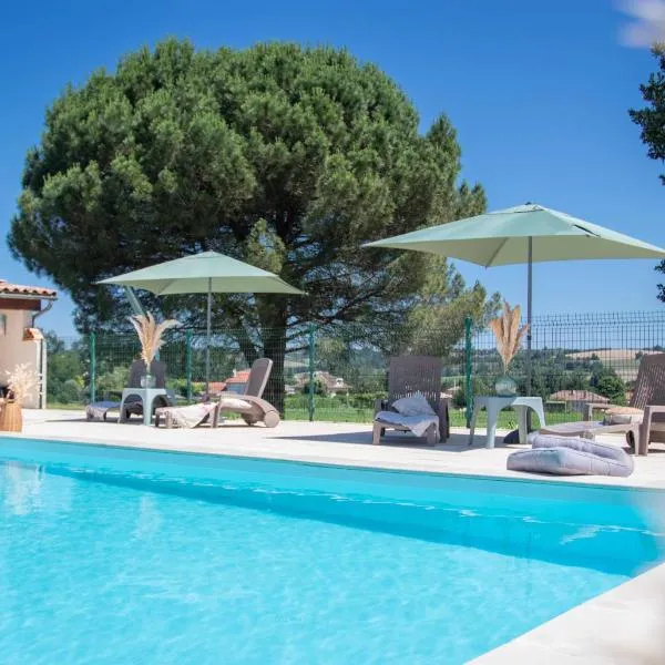 Ô DOMAINE DU ROUSSILLON, hotel v destinaci Saint-Nauphary