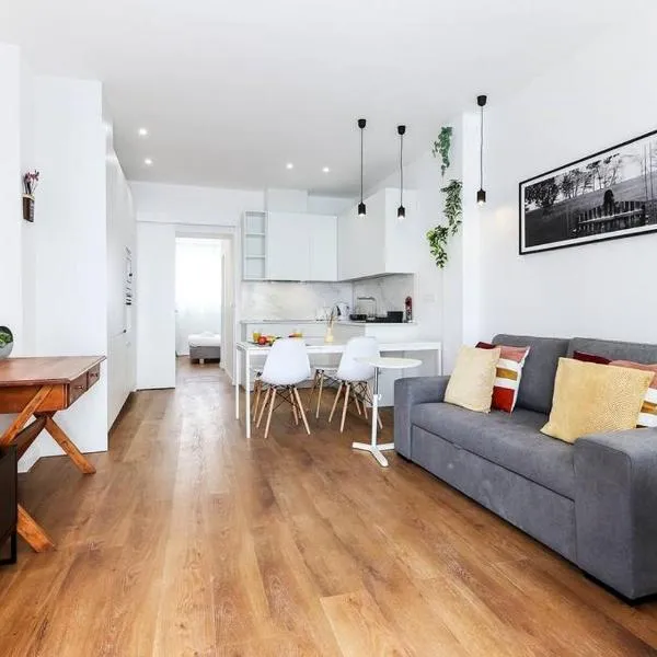 Vita Portucale ! Bright Campo Ourique w/ Terrace