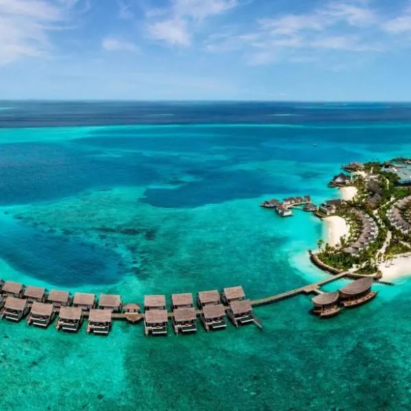 Hilton Maldives Amingiri Resort & Spa โรงแรมในNakachchafushi