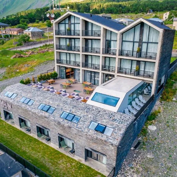 Step Inn - Kazbegi, hotel in Stepantsminda