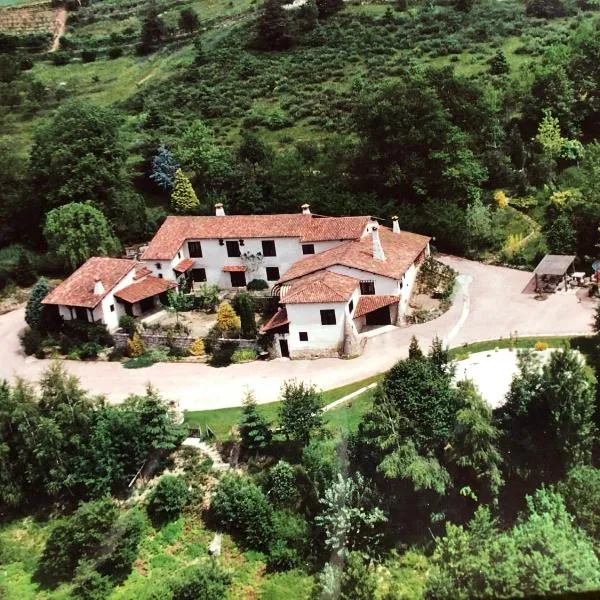 L'Orée des Bois, hotel in Aubusson-dʼAuvergne