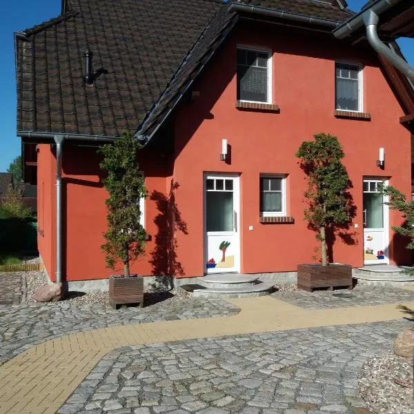Ferienhaus Segelboot Hirtenweg 3c, hotel v destinaci Zingst