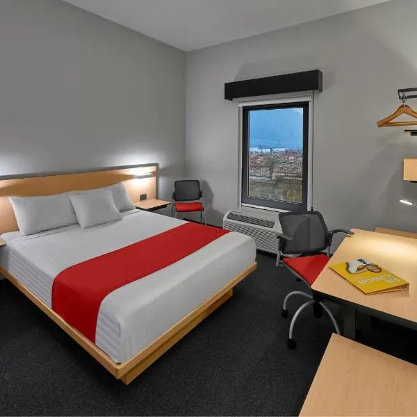 City Express by Marriott Monterrey Santa Catarina、モンテレイのホテル