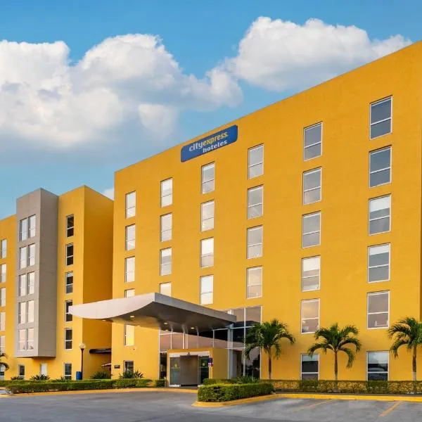 City Express by Marriott Tuxpan, готель у місті Туспам-де-Родрігес-Кано