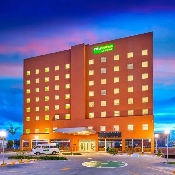 City Express Junior by Marriott Puebla Angelopolis, hotel in Puebla
