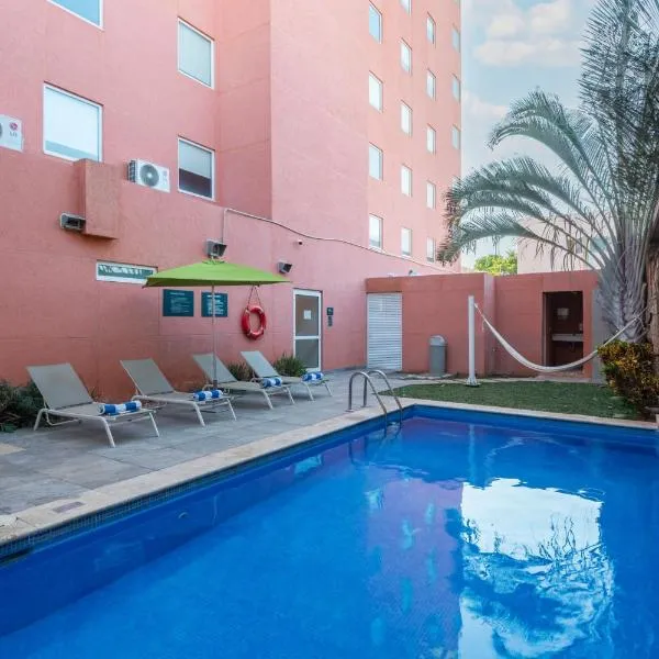 City Express Junior by Marriott Merida Altabrisa, hotel din Mérida