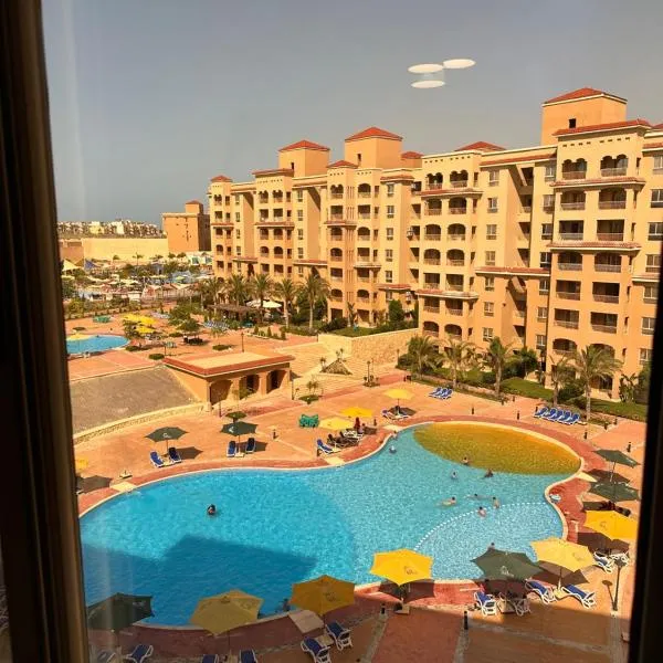 قريه اكوا فيو الساحل الشمالي, hotel en Al Qaşabah ash Sharqīyah