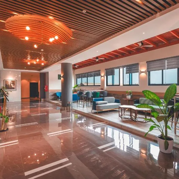 Lyz Business Hotel Piura, hotel v destinaci Piura
