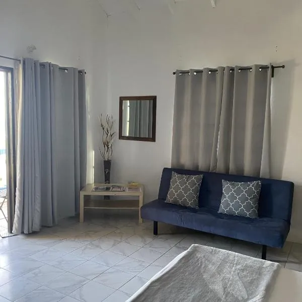 Bay View Studio Apartment 3C - Canouan Island, hótel í Canouan