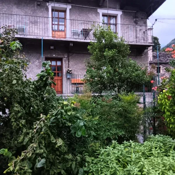 La Casa Antica, hotel in Pont-Saint-Martin