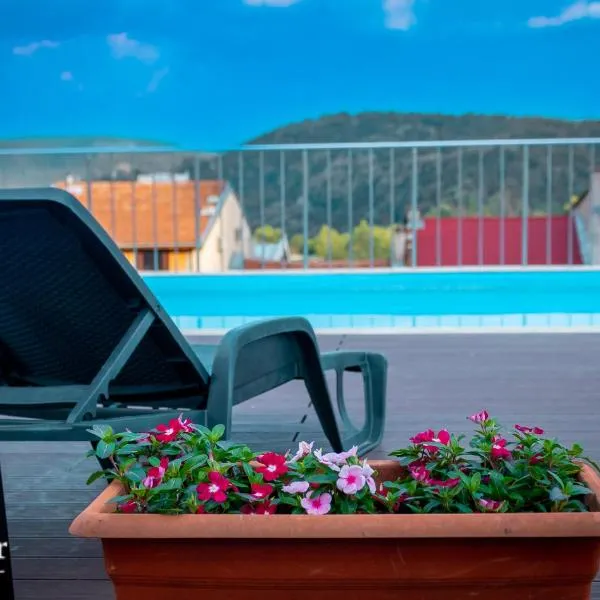 Hotel Premier - Veliko Tarnovo City Center, Panorama View, hotel in Veliko Tŭrnovo