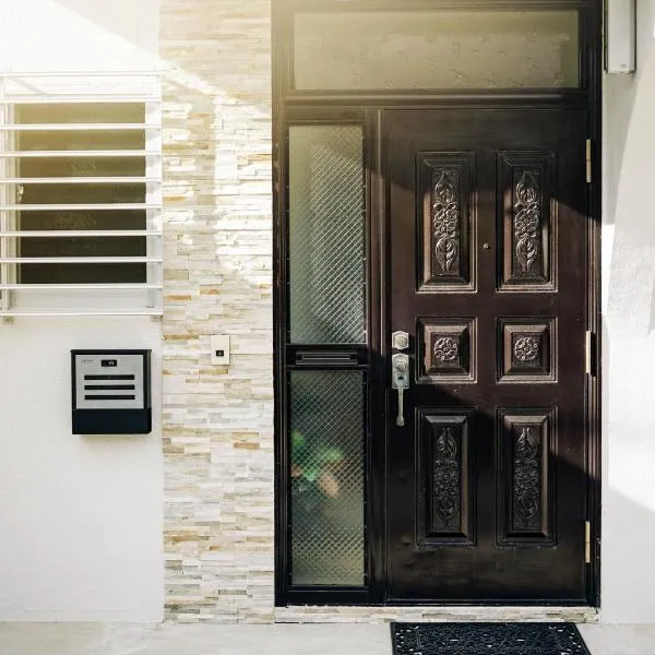 青嵐ペンション海まで50M Pension Seiran is only 50m from the coast, hotel v destinaci Isa