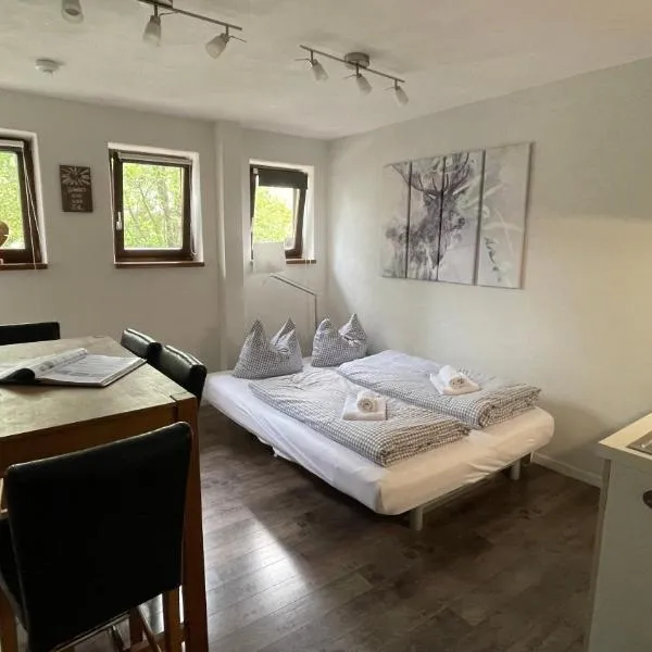 Haus Alpenglühen, hotel v destinaci Ehrwald