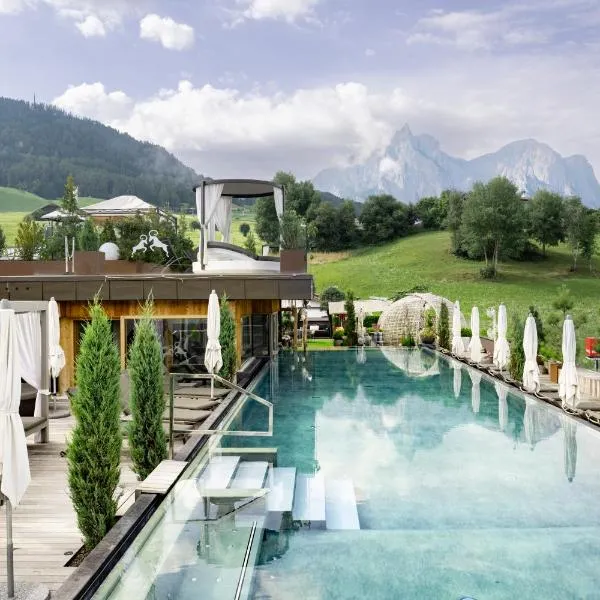 ABINEA Dolomiti Romantic SPA, hotel din Castelrotto