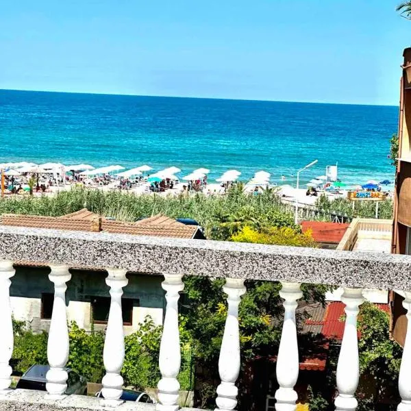 hotel Yanis, Hotel in Lozenets