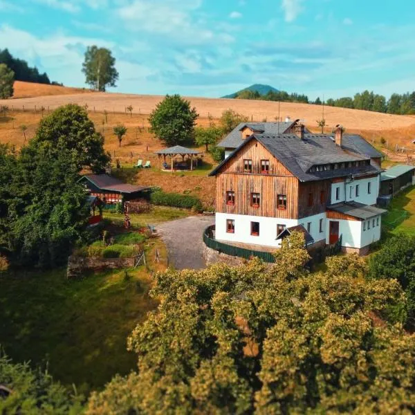 Penzion Na Výšinkách, Jetřichovice, České Švýcarsko, hôtel à Jetřichovice
