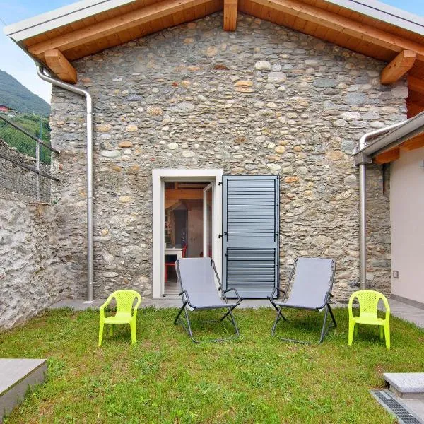 Jack House, hotel v destinaci Domaso