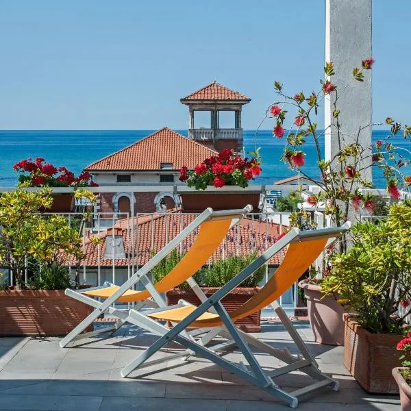 Hotel Scandinavia, hotel Marina di Massában