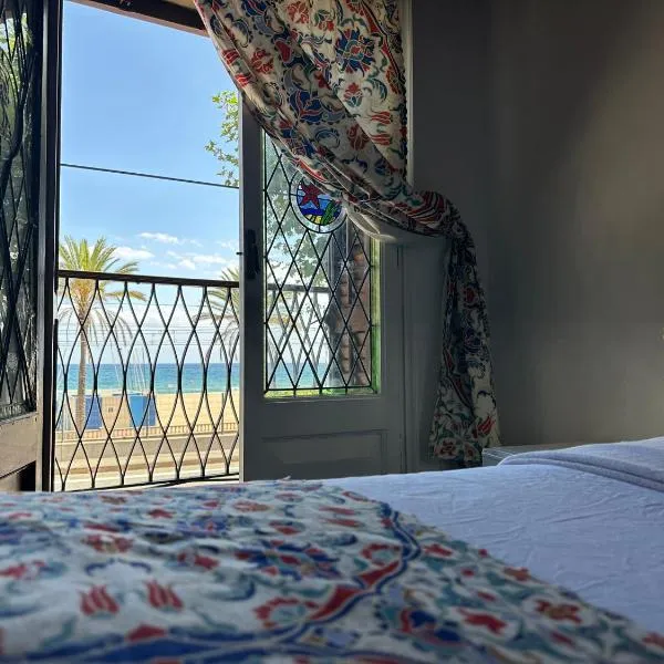 Vilador Beach Hotel, hotel v destinaci Masnou