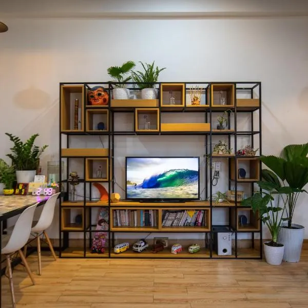 Vungtau Surf House - Hostel Surf Camp, hotel v destinaci Vũng Tàu