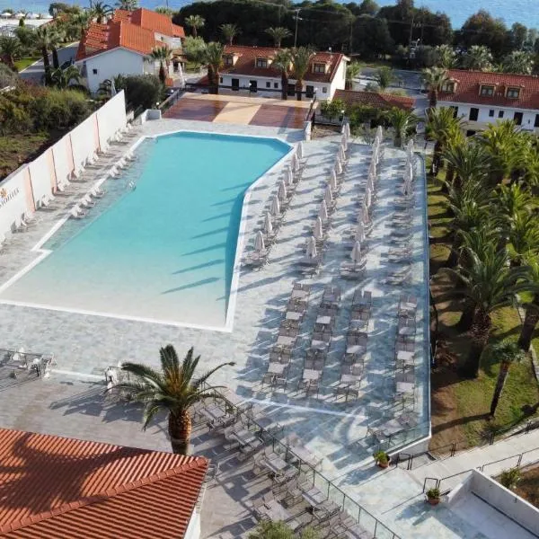 Aristoteles Holiday Hotel And Spa, khách sạn ở Ouranoupoli