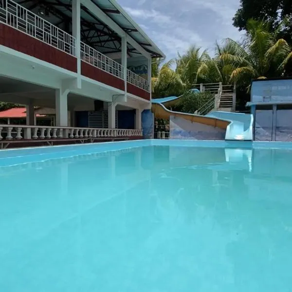 Hotel y Balneario Villa Paraíso, hotel in Catacamas