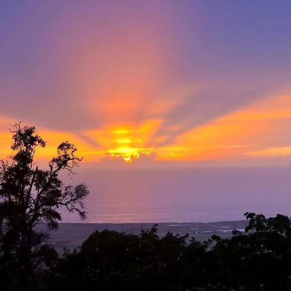 Mango Sunset Bed and Breakfast, hotell sihtkohas Kailua-Kona