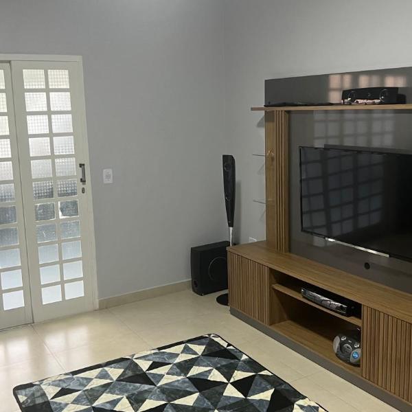 Linda casa em condomínio fechado - Foto 5