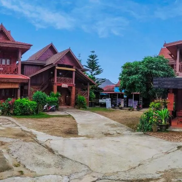 Zuela Guesthouse, hotel in Louang Namtha