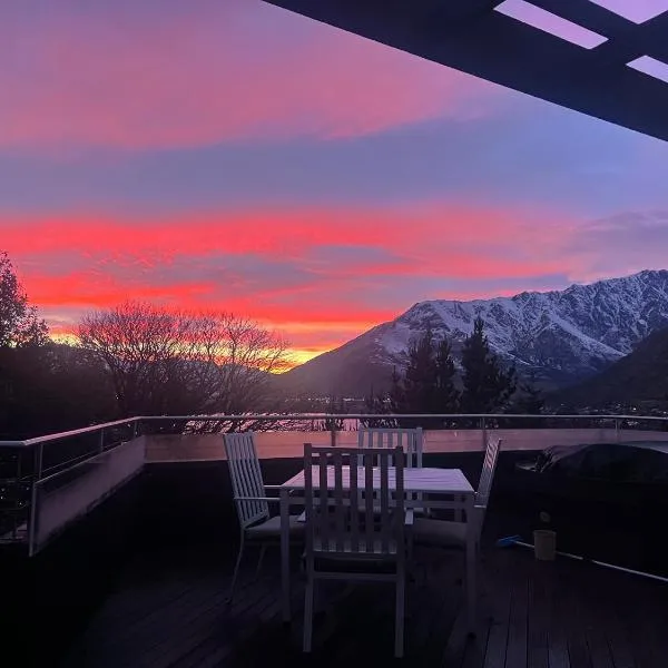 Breakfast at Tiffanys, hotel em Queenstown